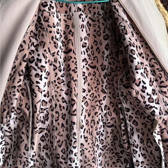 Trench Coat by Via Spiga-lined - Picture 3 of 7